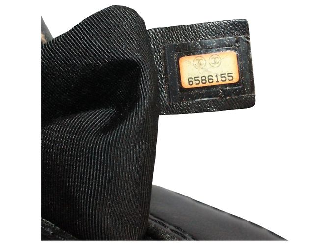 Borsa in pelle CHANEL Wild Stitch Nera Nero - vista 8