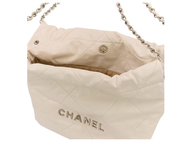Borsa a tracolla Chanel 22 Chain Coco Mark in pelle Bianco - vista 10