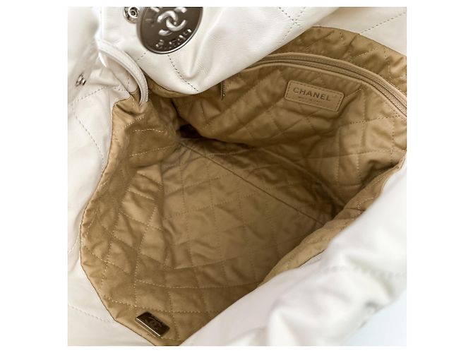 Borsa a tracolla Chanel 22 Chain Coco Mark in pelle Bianco - vista 11