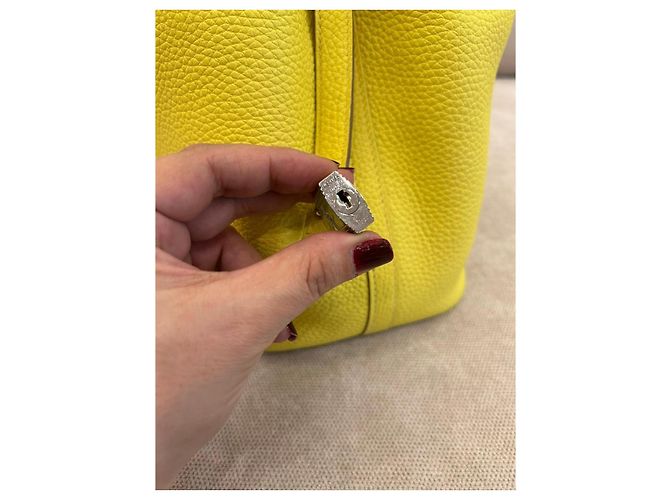 Hermès Borsa Picotin in pelle granulata giallo - vista 8