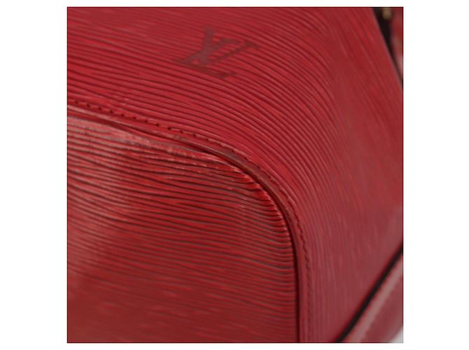 Borsa a Spalla LOUIS VUITTON Epi Petit Noe Rosso M44107 LV Auth 188077V - vista 8