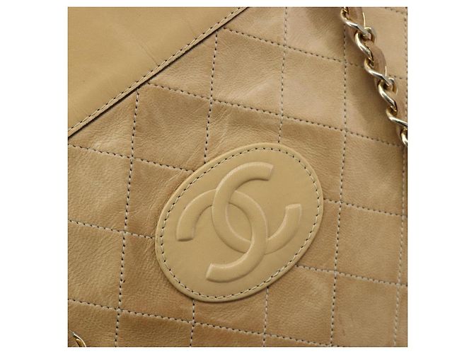 CHANEL Matelasse Chain Shoulder Bag Lamb Skin Beige Gold CC Auth 190888 D'oro - vista 17
