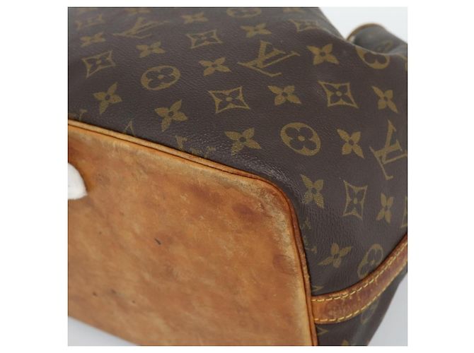 LOUIS VUITTON Monogram Petit Noe Shoulder Bag M42226 LV Auth 191632 Monogramma - vista 15