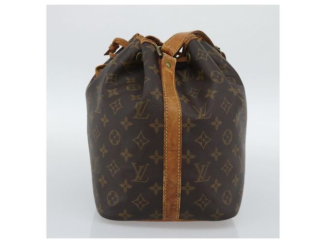 LOUIS VUITTON Monogram Petit Noe Shoulder Bag M42226 LV Auth 191632 Monogramma - vista 4