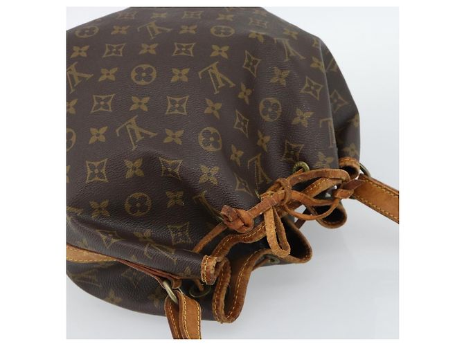 LOUIS VUITTON Monogram Petit Noe Shoulder Bag M42226 LV Auth 191632 Monogramma - vista 6