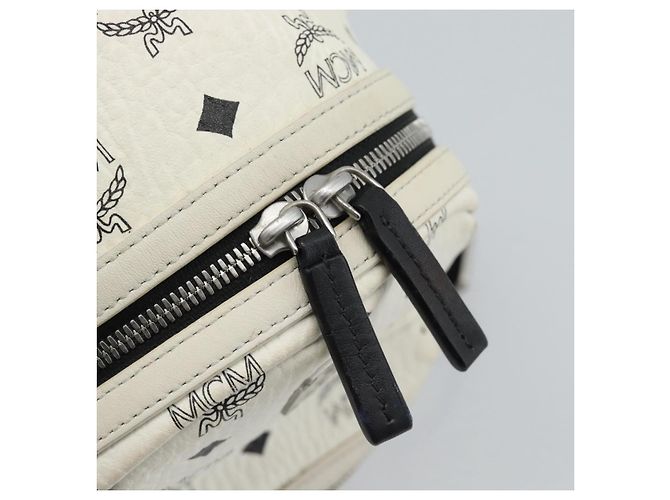 Mochila MCM Vicetos de cuero PVC Blanco Plata Auth ka5127 - vista 17