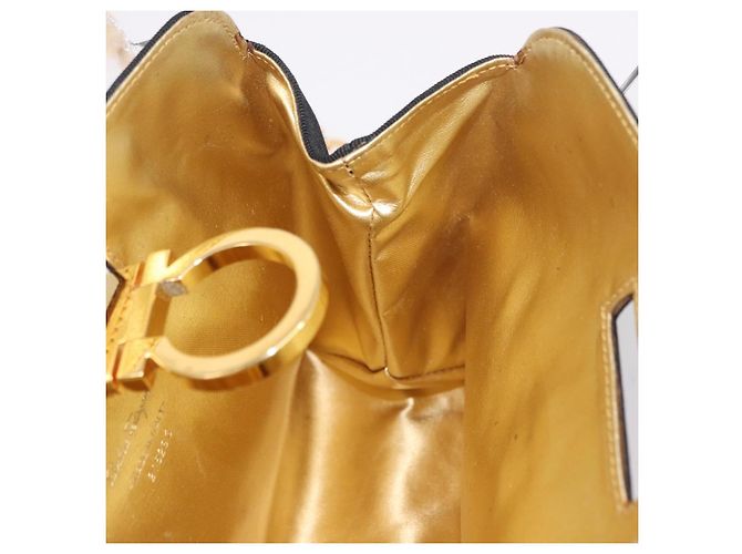 Borsa a tracolla Salvatore Ferragamo Gancini con catena, plastica trasparente, oro, autentica 191682A - vista 20