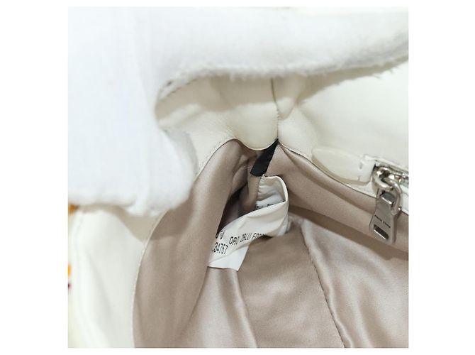 Borsa a Spalla con Catena Miu Miu in Pelliccia Bianco Argento Auth 190605M - vista 24