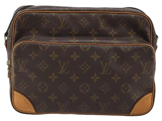 LOUIS VUITTON Bolsa de Ombro Monogram Nile M45244 LV Auth 191047A Monograma - vista 13