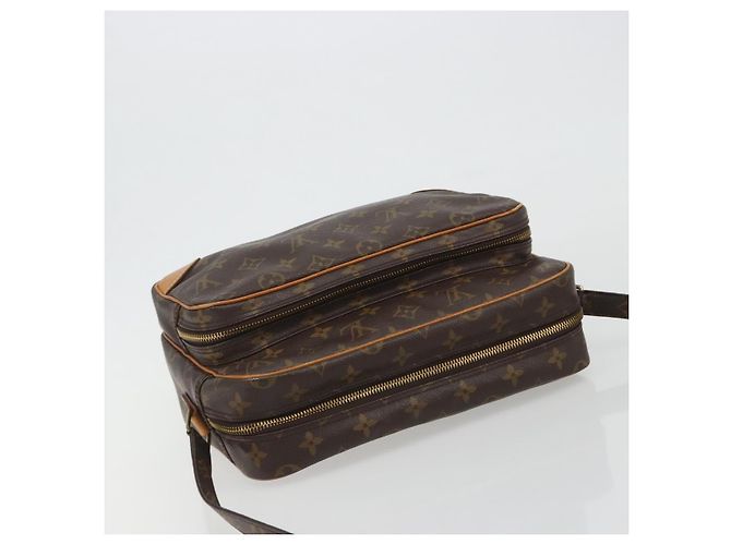 LOUIS VUITTON Bolsa de Ombro Monogram Nile M45244 LV Auth 191047A Monograma - vista 6