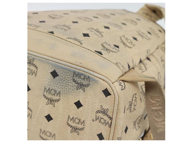 Zaino MCM Vicetos Logogram PVC Leather Beige Gold Auth 190802 D'oro - vista 14