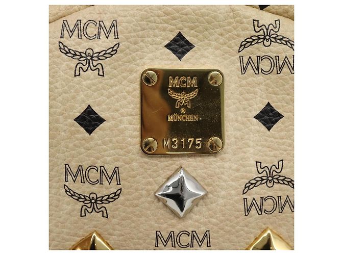 Zaino MCM Vicetos Logogram PVC Leather Beige Gold Auth 190802 D'oro - vista 17