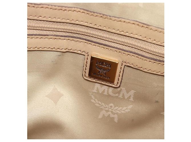 Zaino MCM Vicetos Logogram PVC Leather Beige Gold Auth 190802 D'oro - vista 20