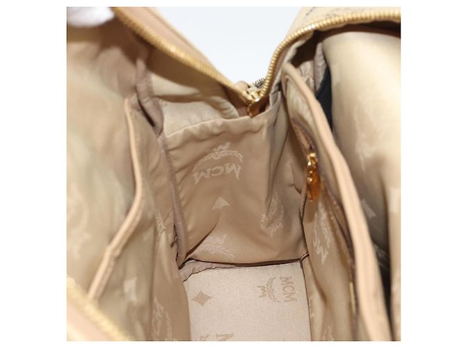 Zaino MCM Vicetos Logogram PVC Leather Beige Gold Auth 190802 D'oro - vista 23