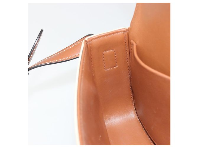Céline Borsa a Spalla CELINE Triomphe in Pelle Bianco Oro Auth BA13935M D'oro - vista 22
