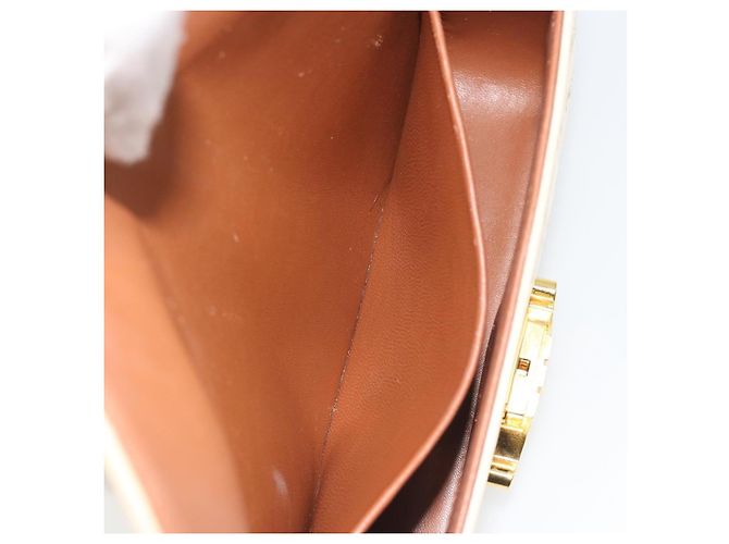 Céline Borsa a Spalla CELINE Triomphe in Pelle Bianco Oro Auth BA13935M D'oro - vista 23