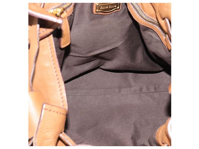 Borsa Tote in Pelle Miu Miu Marrone Auth 187989V - vista 10
