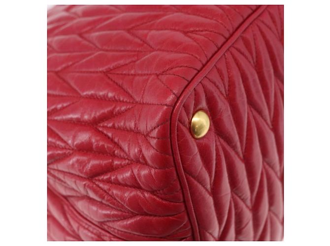 Borsa a mano Miu Miu Matelasse in pelle 2way Rosso Oro Auth BA13893V D'oro - vista 17