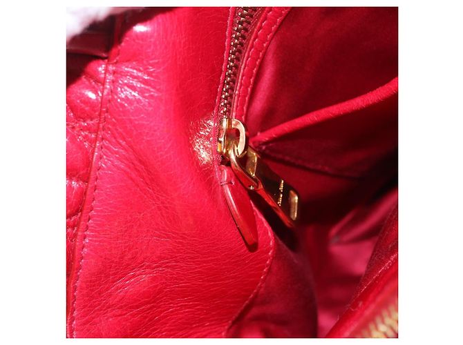 Borsa a mano Miu Miu Matelasse in pelle 2way Rosso Oro Auth BA13893V D'oro - vista 27