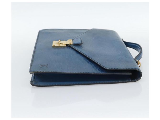 Borsa LOUIS VUITTON Epi Porte Documents Bandouliere Toledo Blue LV Auth 190800 - vista 4