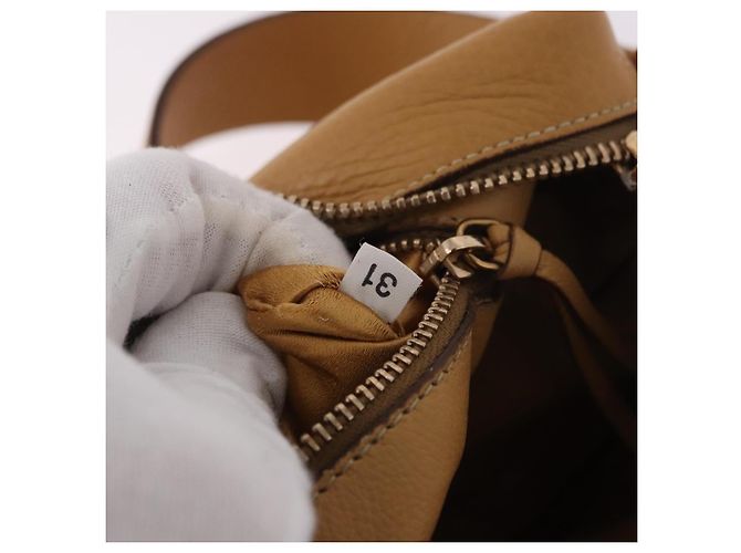 Borsa a Spalla in Pelle Beige Oro PRADA Auth gh2210A D'oro - vista 11