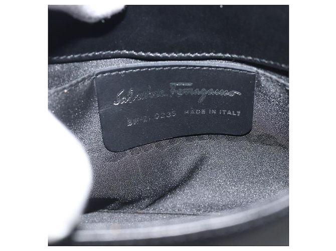 Borsa a mano Salvatore Ferragamo Gancini in pelle nera argento ka5126A - vista 12