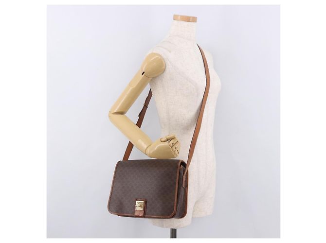 Céline Borsa a tracolla CELINE Macadam PVC Pelle Marrone Oro Auth 191021 D'oro - vista 23