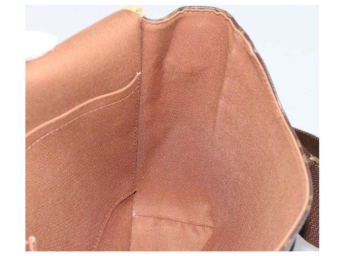 LOUIS VUITTON Monogram Pochette Bosphore Shoulder Bag M40044 LV Auth ar13986 Monogramma - vista 20