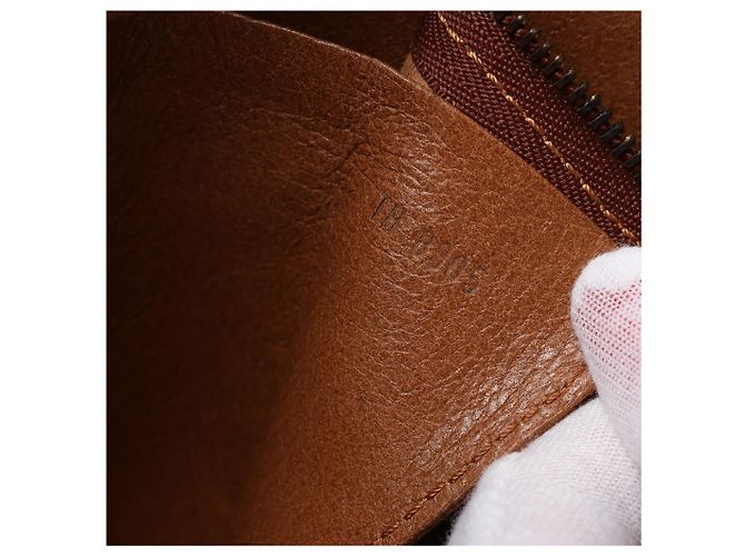 Borsa Louis Vuitton Weekend PM Monogram Canvas Marrone M42425 - vista 16