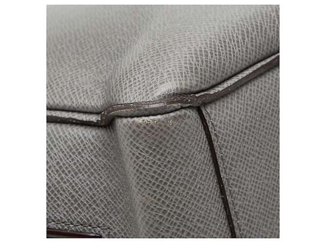 Borsa a tracolla Louis Vuitton Taiga Roman MM Marrone - vista 7