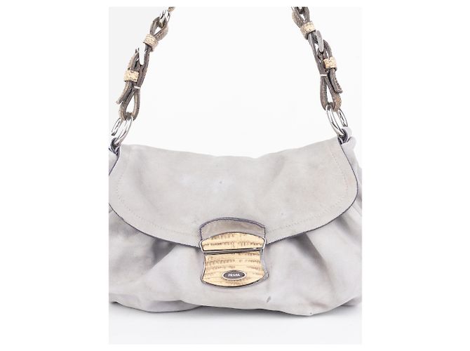 Prada 2000s Hobo Schultertasche aus Wildleder und Eidechse mit Schnalle Grau - Ansicht 4