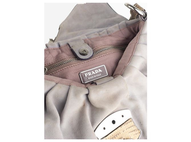 Prada 2000s Hobo Schultertasche aus Wildleder und Eidechse mit Schnalle Grau - Ansicht 5