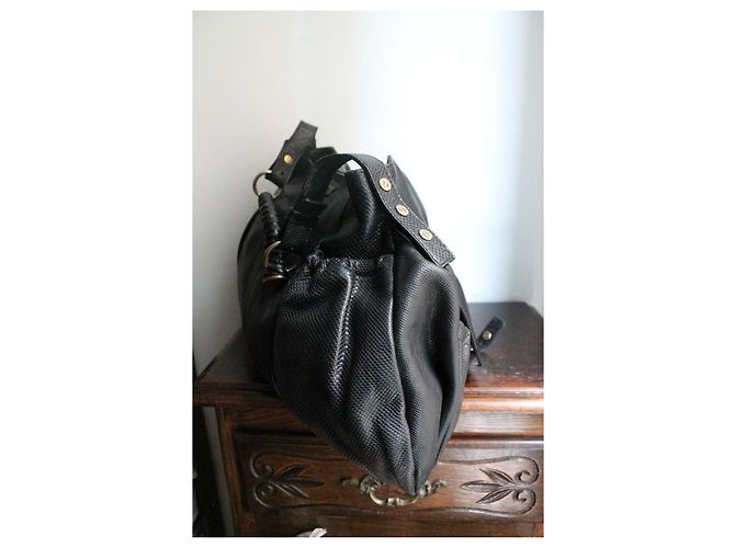 Yves Saint Laurent Borsa Mombasa in Pelle di Lucertola Nera - vista 8