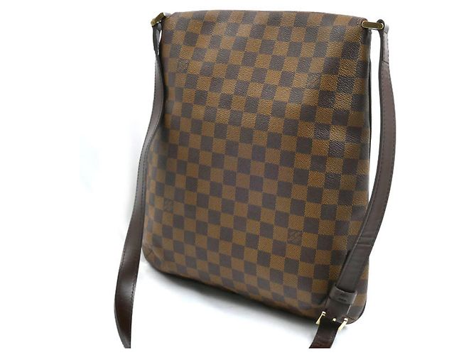 Louis Vuitton Musette Shoulder Bag Golden - view 2
