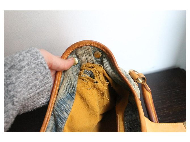 Louis Vuitton Pleaty Borsa in Denim Blu - vista 10