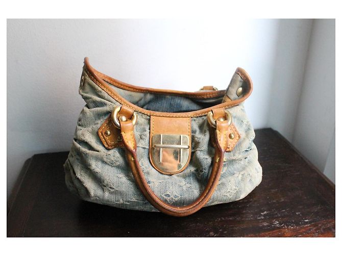 Louis Vuitton Pleaty Borsa in Denim Blu - vista 7