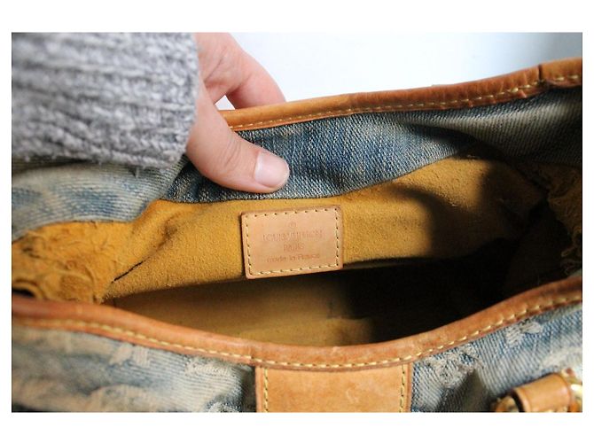 Louis Vuitton Pleaty Borsa in Denim Blu - vista 8
