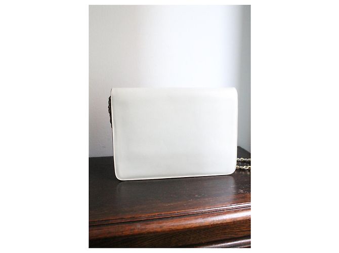 Chanel Handtasche Timeless vintage Modell aus cremeweißem Leder - Ansicht 7