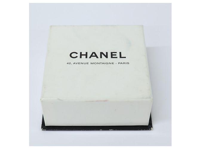Orecchini a clip tondi in oro giallo e perle Chanel 1984 D'oro - vista 7