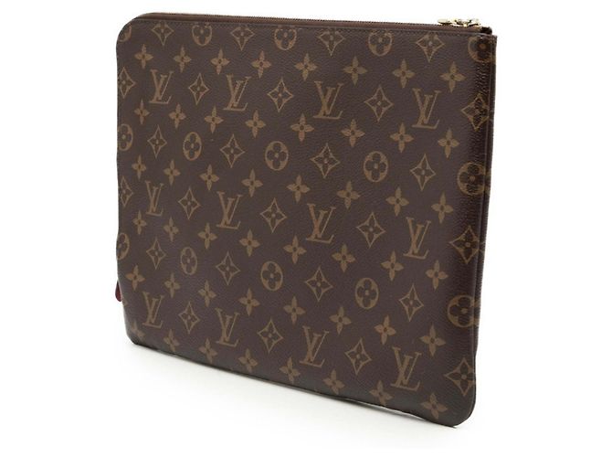 Clutch Louis Vuitton Monogram Etui Voyage GM Marrone Fuschia - vista 2