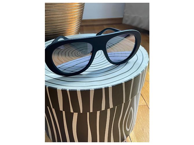 Autre Marque Quay Australia Bold Move Gafas de sol Negro - vista 2