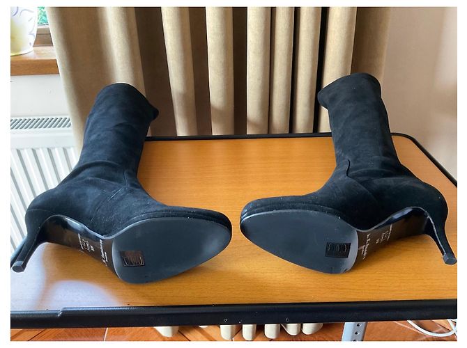 Lk Bennett Botas altas de ante elástico negro Sylvie L.K. Bennett - vista 10