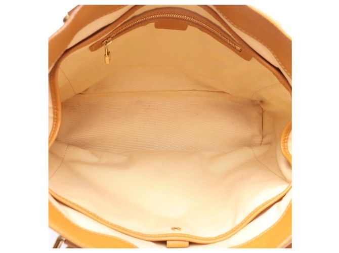 Louis Vuitton Mini Lucille GM Monogram Linen in Beige M92683 - vista 13