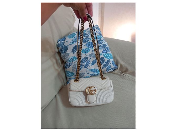 Borsa Gucci Marmont piccola in pelle trapuntata bianca Bianco - vista 12