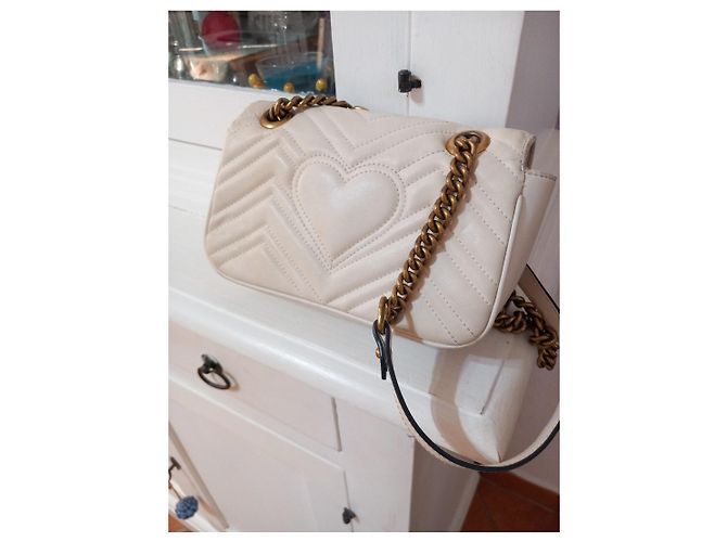Borsa Gucci Marmont piccola in pelle trapuntata bianca Bianco - vista 3