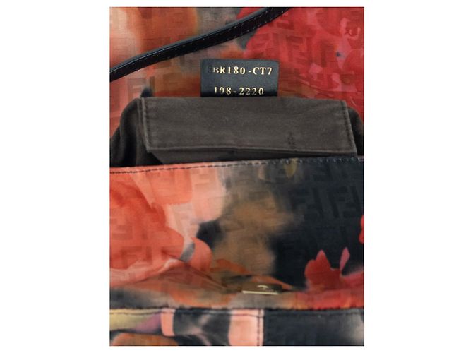 Borsa a tracolla Fendi 2000s Zucchino Monogram Abstract Floral Baguette - vista 8