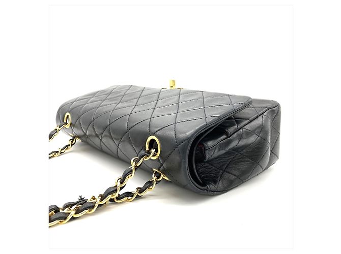 Timeless Borsa Chanel 11.12 Classic Nero - vista 3