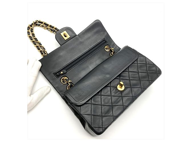 Borsa a tracolla Chanel Matelassé 23 Nero - vista 6