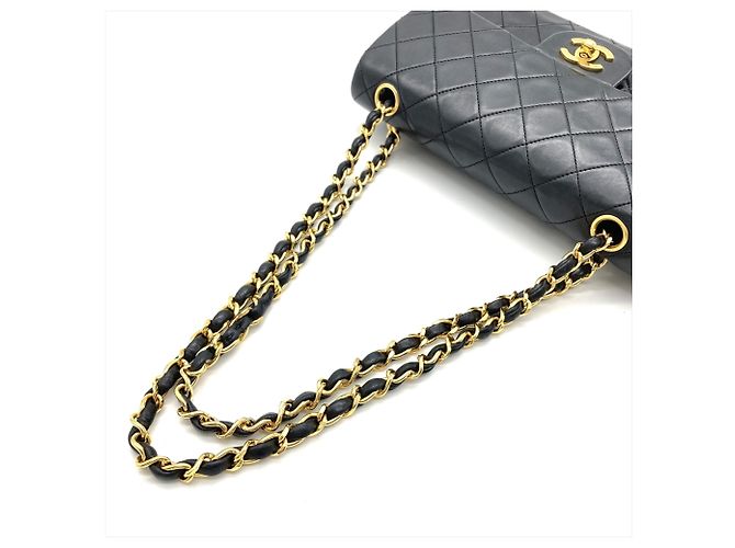 Borsa a tracolla Chanel Matelassé 23 Nero - vista 7