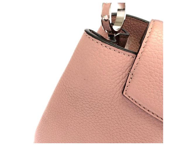Borsa Louis Vuitton Capucines BB - vista 4